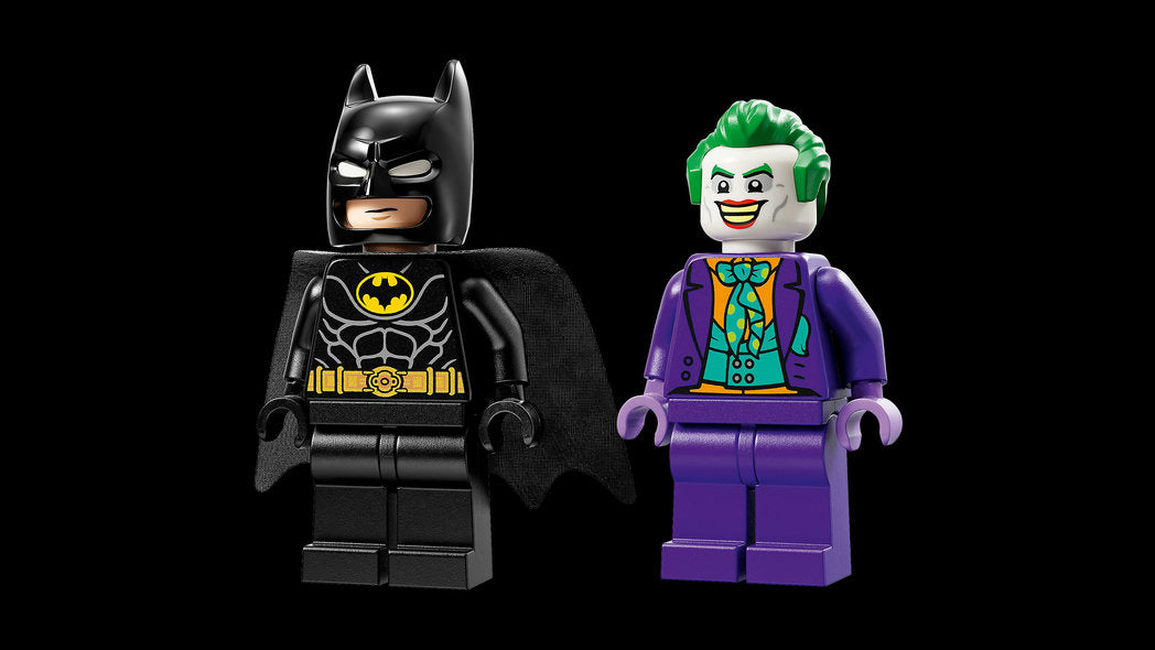 LEGO 76224 Batmobile™: Batman™ vs. The Joker™ Chase