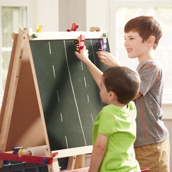 MileagePlus Merchandise Awards. Melissa & Doug Deluxe Wooden Art Easel with  Accessory Set