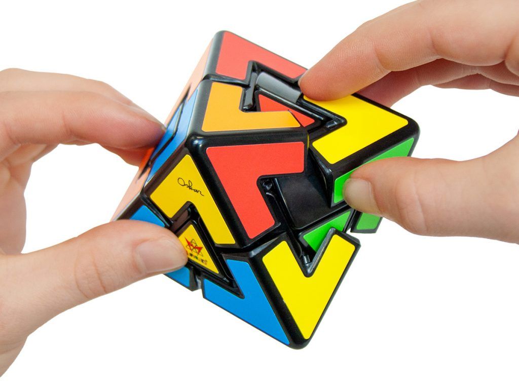 Smart Toys & Games-Pyraminx Diamond-RTM5110-Legacy Toys